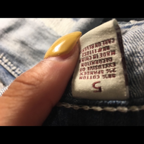 Vintage early 2000‘s boot cut jeans. - Picture 2 of 8